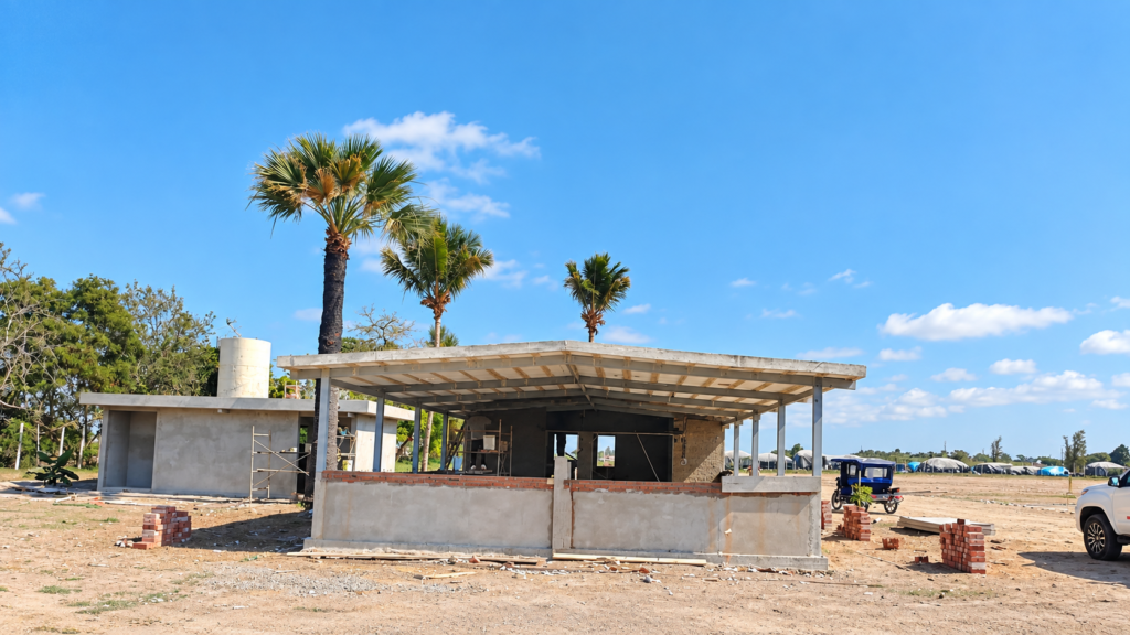 Salón Multiusos Lotes para casa de campo Brisas de Naylamp Lambayeque
